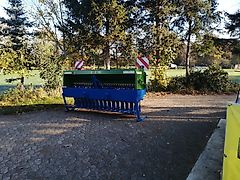 Vredo Köckerling Herbamat 285 cm Systemarbeitsbreite Reihenabstand 8,3 cm mit Schlitzmesser & Andruckfinger zur Saatkornfixierung in der freigeräumtem ca. 2 cm breiten Saatrille nicht Systemvergleichbar mit Schlitzdrille von Vredo Bütje Eurogreen Einböck Güttle