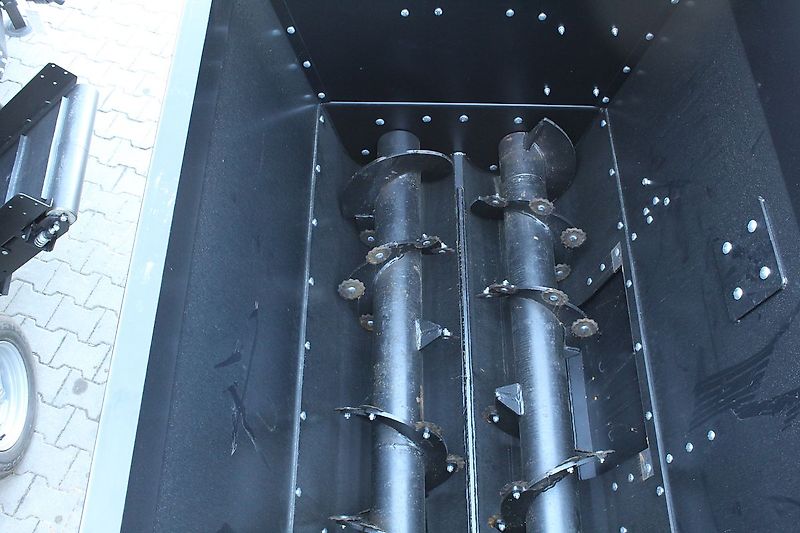 Celikel Rassus-Elektro-Traktor