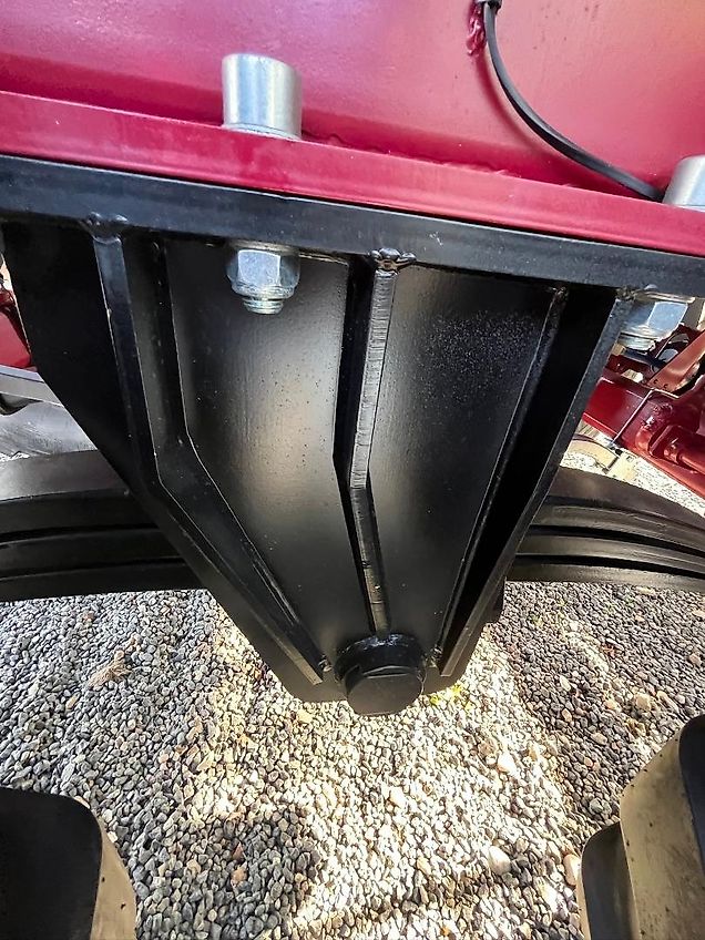 Pronar Halfpipe Erdmulde T701HP Top Angebot - am Lager