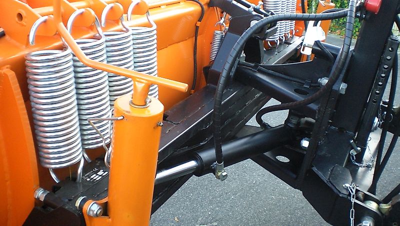 Pronar Schnee- und Planierschild PU 3300