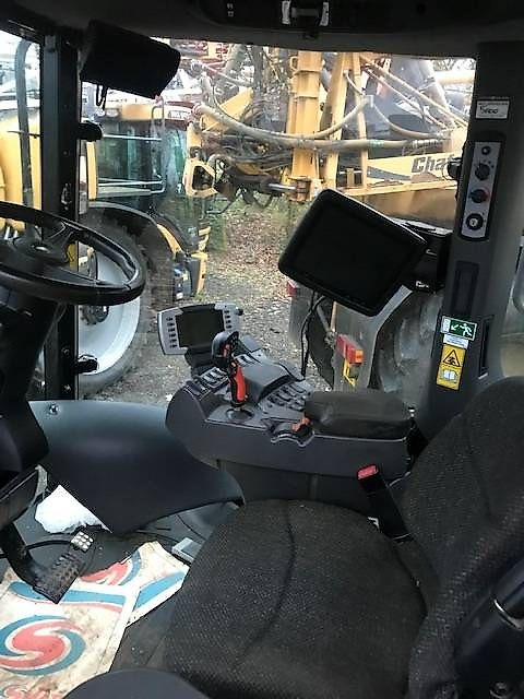 Challenger RoGator 655