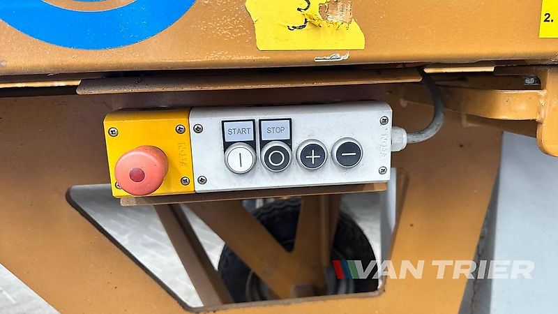 Breston DVB12-110 Flat conveyor