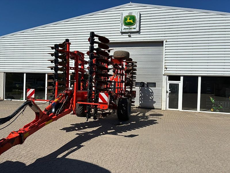 Kuhn Performer 600