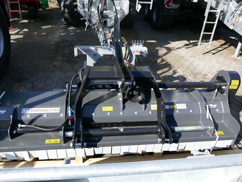 Fliegl Mulcher Tornado 2750