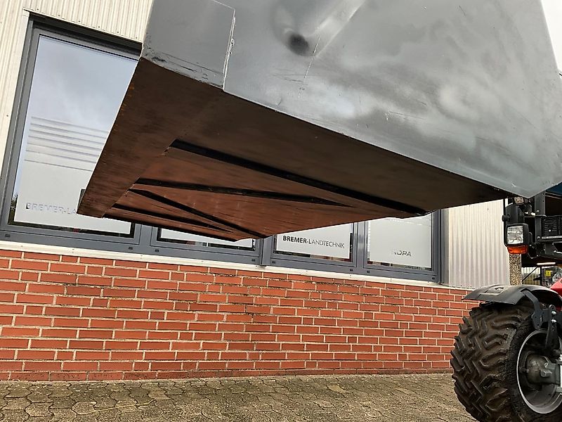 Düvelsdorf ERDSCHAUFEL 1800 EURO Aufnahme