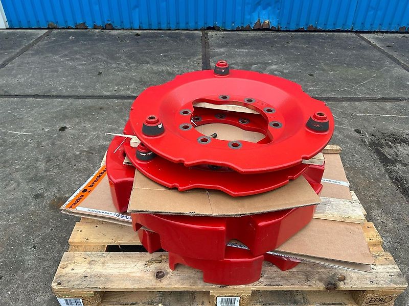 Fendt Wielgewichten 2x 300 kg 10-Gaats tbv 700 serie