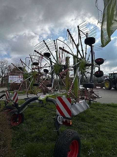 Claas LINER 2700 Trend