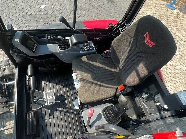 Yanmar SV26, quick bucket release, 294 hours, 2022!