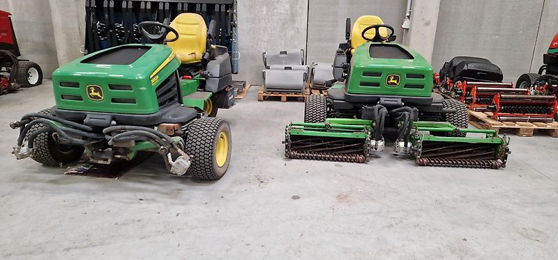 John Deere 2653B - 1 kopen,1 gratis erbij !