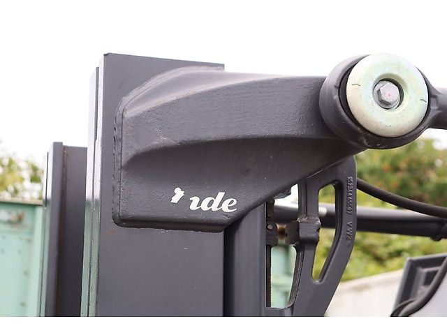 Linde E25L-01 Forklift