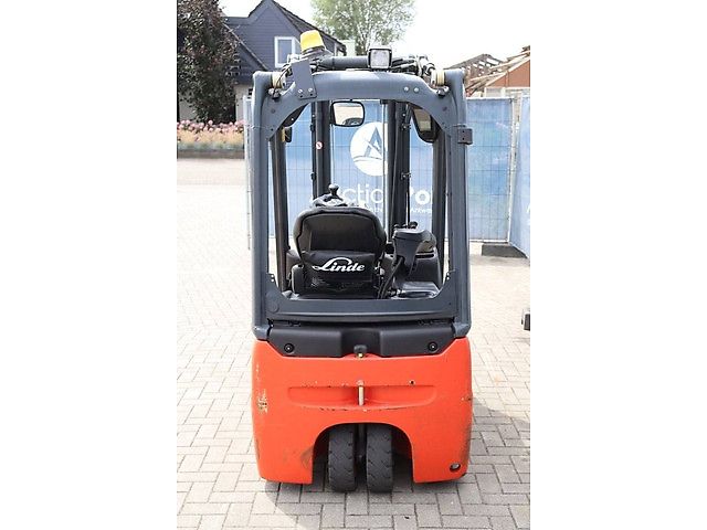 Linde E14-02