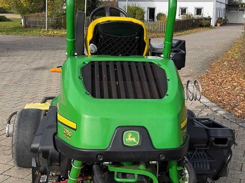 John Deere 2750 E-Cut