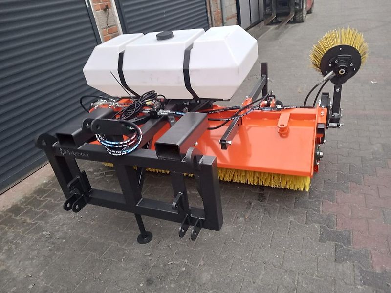 Metal-Technik Kehrbürste 240 CM Seitenbesen Wasserbehälter