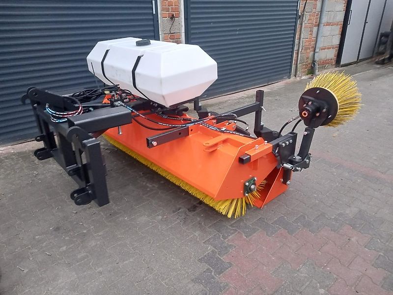 Metal-Technik Kehrbürste 240 CM Seitenbesen Wasserbehälter