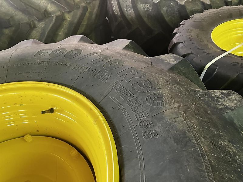 Michelin 600/70R30
