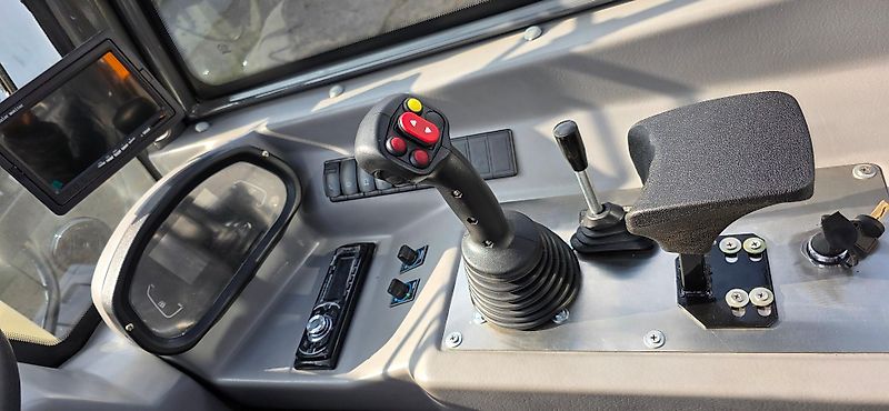 Yanmar Schafi Pro ZL 15 (kmk weideman jcb) yanmar diesel