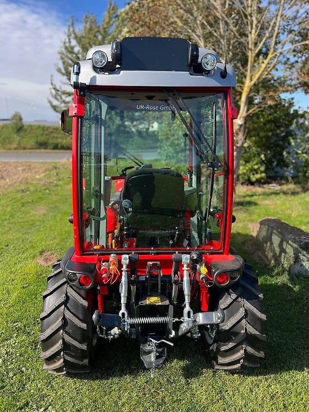 Carraro Antonio Carraro TTR 4800 4400 Spezialtraktoren Winterdienst