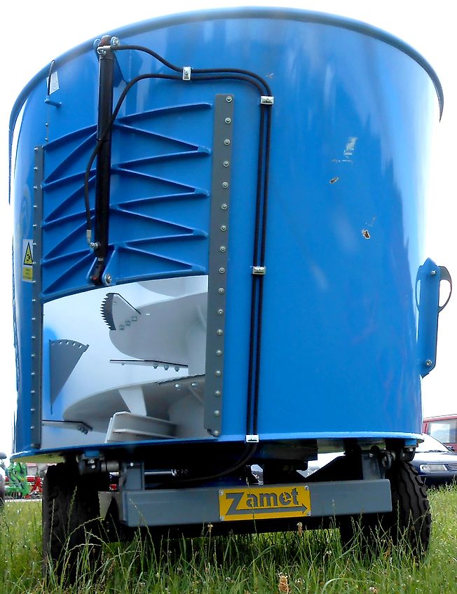 Zamet Fider 7m3 * fodder mixer from Zamet / CARRO DE ALIMENTACION / Futterwagen