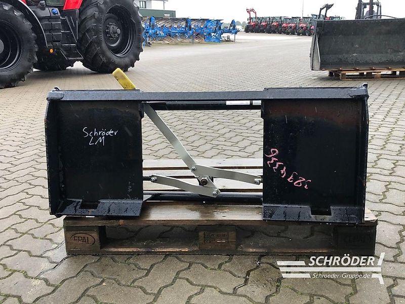 Bressel und Lade ADAPTERRAHMEN | CAT KOMPAKTLADER | EURO