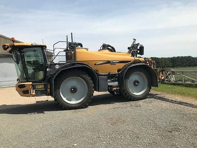 Challenger RoGator 645