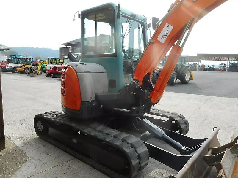Yanmar vio57 ( 5.325kg ) powertilt + hydr. sw + 3 löffe