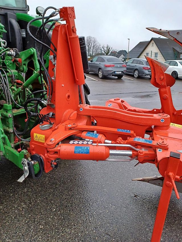 Kuhn Vari-Master 123 4E+1
