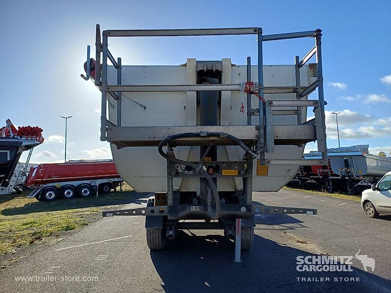 Schmitz Kipper Stahlrundmulde 24m³