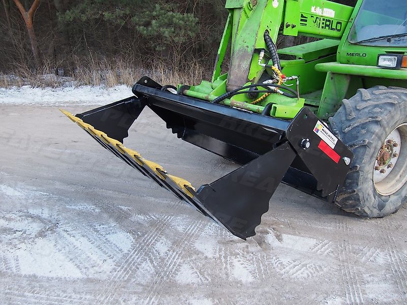 KREATEC Schaufel 4in1/Klappschaufel 1,4m HEAVY, schwere Ausfuehrung, Hardox