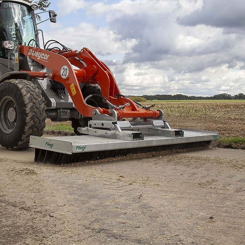 Fliegl Lion Sweeper 3000